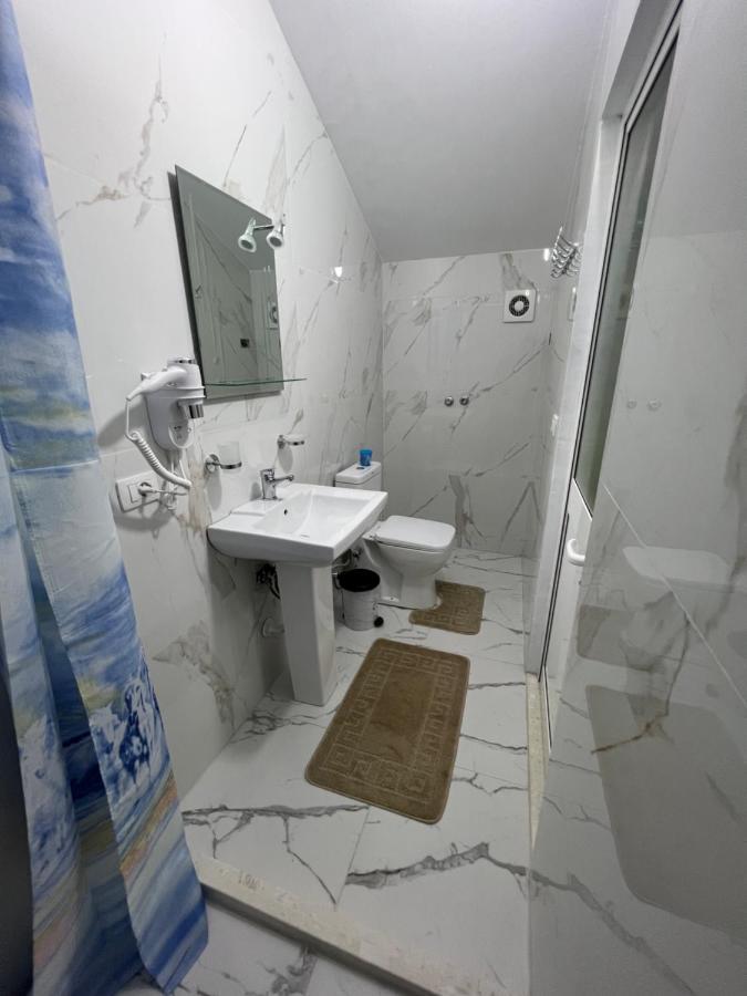Lakefront House Shiroka Экстерьер фото