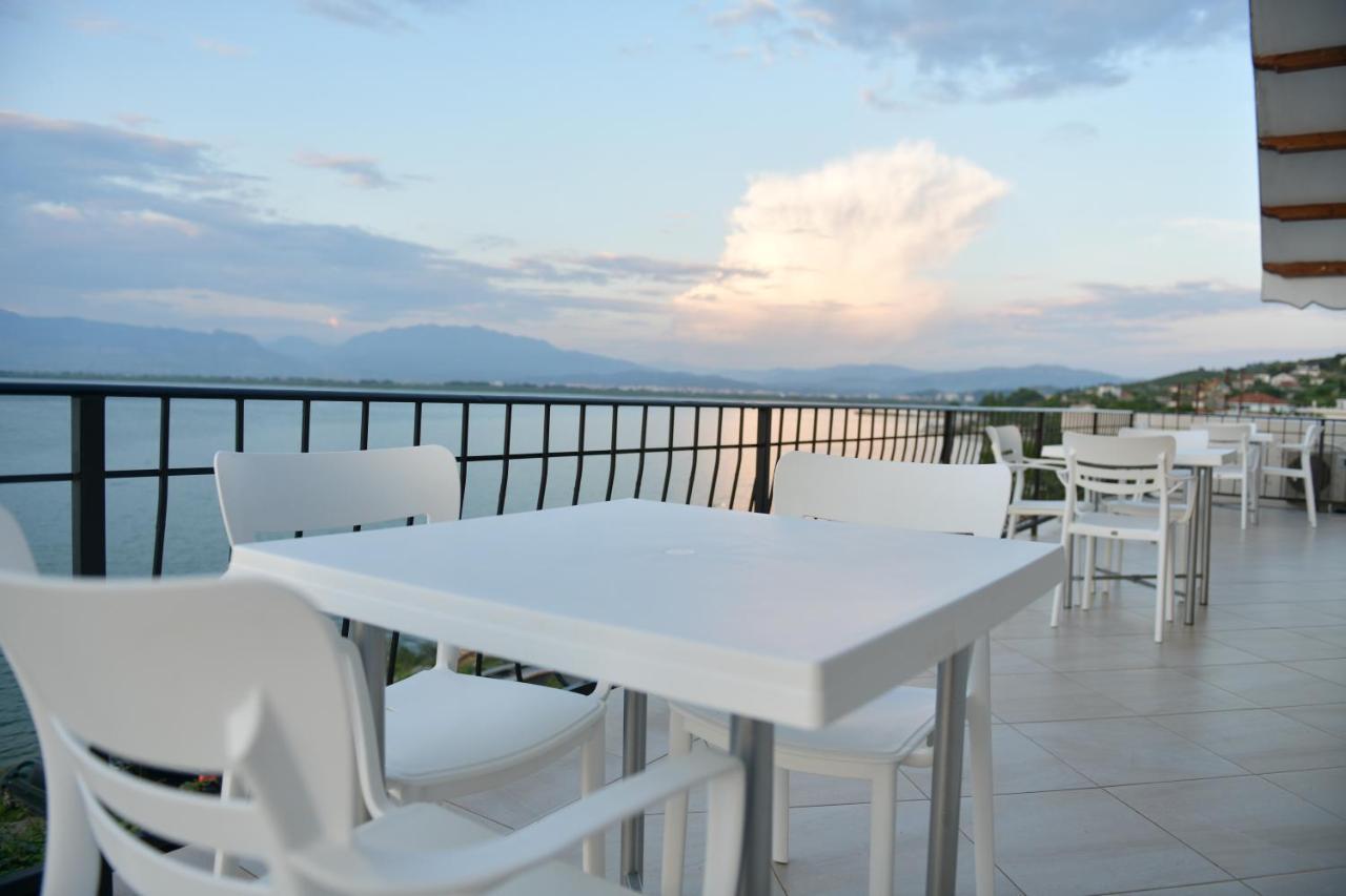 Lakefront House Shiroka Экстерьер фото